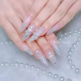 ネイル 桃香 Minaのネイルデザイン