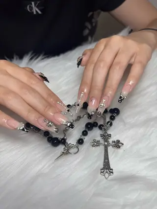 ネイル DEMAIN- 🌹のネイルデザイン