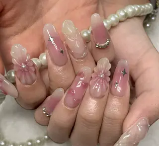 ネイル ChouChou NAIL SALON所属・サキ ChouChouのネイルデザイン