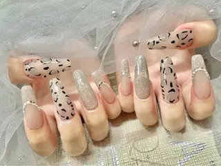 ネイル ラッキースター 大人気店のネイルデザイン