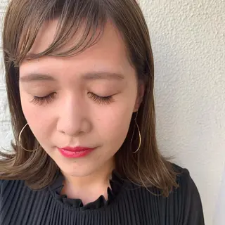 マツエク・マツパ H e l l a所属・まつげパーマ／眉毛 H e l l aの眉毛・アイブロウイメージ