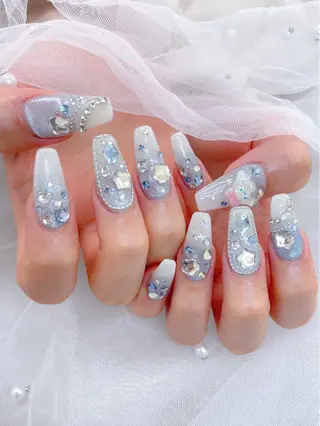 ネイル 五十嵐 美智のネイルデザイン