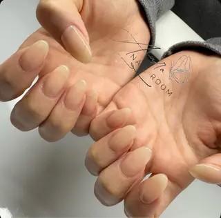 ネイル Aura nail room所属・Lu naのネイルデザイン