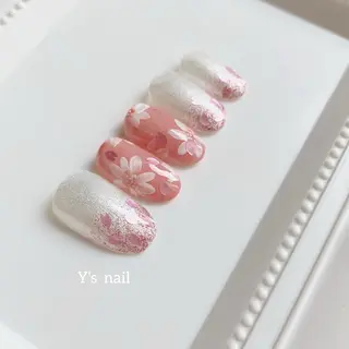 ネイル 手書きが得意🖌️ Y’s  nailのネイルデザイン