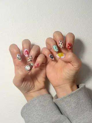 ネイル she saw me / shokoのネイルデザイン