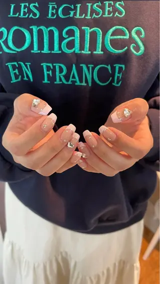 ネイル Yurina. tのネイルデザイン