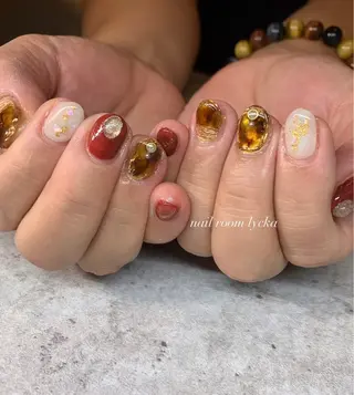 ネイル ﾈｲﾙﾙｰﾑﾘｯｶ 𝐦𝐚𝐲𝐮のネイルデザイン