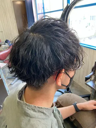 ショート メンズ カットパーマ✂️ 小坂田玲亜のヘアスタイル