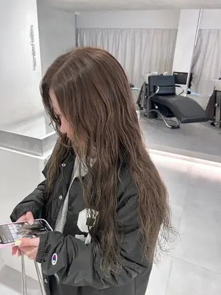 ロング カラー パーマ 🪞韓国透けhair 🪞honokaのヘアスタイル