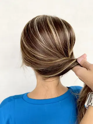 ロング カラー ヘアアレンジ 💎ハイライトカラー /髪質改善カラー💎のヘアスタイル