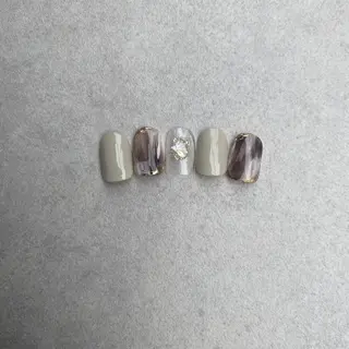 ネイル akane .hのネイルデザイン