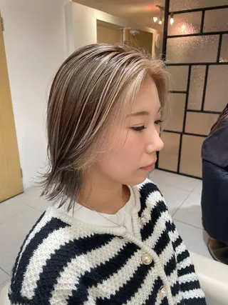 ミディアム カラー 福田 千尋のヘアスタイル