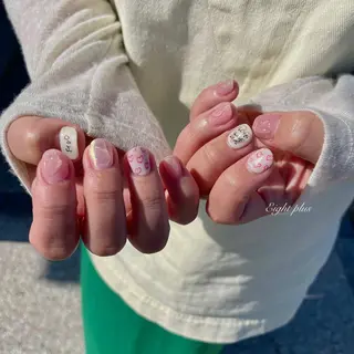 ネイル Eight plusのネイルデザイン