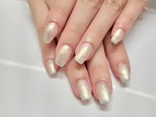 ネイル WHITELY みどりのネイルデザイン