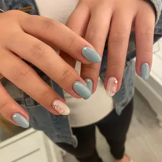 ネイル Nail salon R⋆*のネイルデザイン