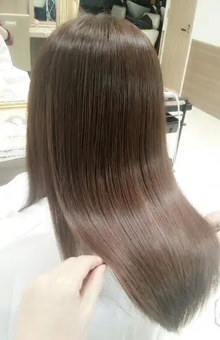 ロング Ash 店長　山下達也のヘアスタイル