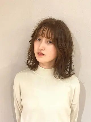 ミディアム カラー アメリラブヘアー 土屋 洋平のヘアスタイル