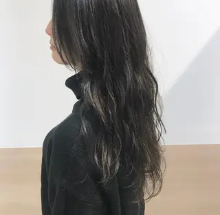 ロング カラー icie所属・大阪ヴィーガンサロン KANAKOのヘアスタイル