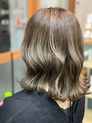 セミロング カラー Snaly カラー特化ページのヘアスタイル