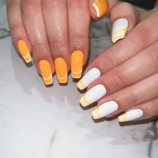 ネイル NEO Beauty Salon所属・𝐍𝐄𝐎 𝐉𝐔𝐑𝐈のネイルデザイン