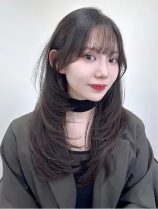 ロング レイヤー/くびれ巻き 三好悠生のヘアスタイル