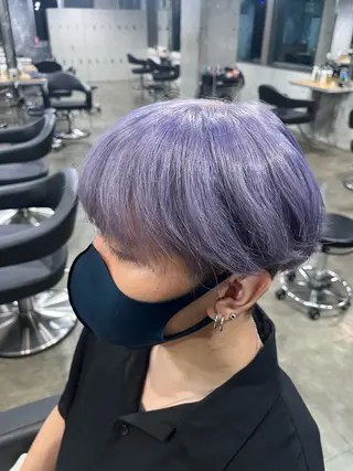 メンズ ハイトーンカラー 🦄レイヤーカットのヘアスタイル