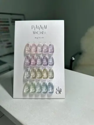 ネイル num-fi Aiのネイルデザイン