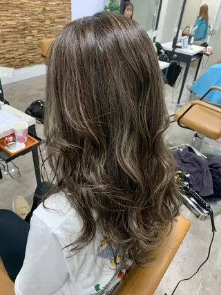 ロング カラー 🎀モテ髪ﾐﾙｸﾃｨ ｰ🎀yasunaのヘアスタイル