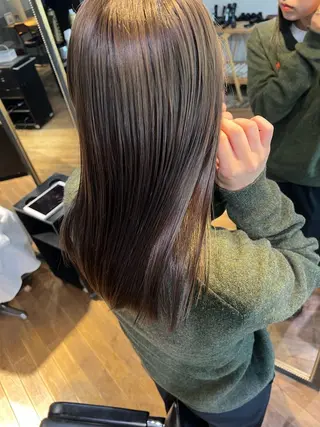 セミロング sava所属・🌈ケアブリーチ🌈 おぐまなつきのヘアスタイル