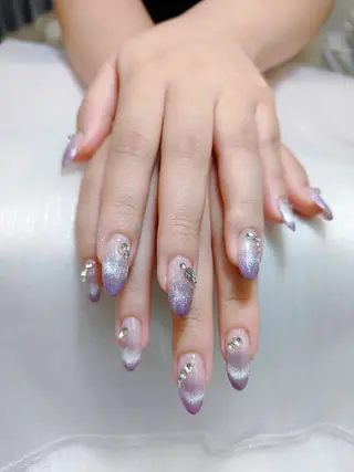 ネイル 鈴木 彩星のネイルデザイン