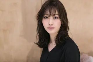 ミディアム カラー パーマ the salon所属・本間 匠のヘアスタイル