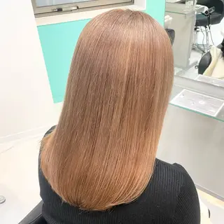 セミロング カラー Natsuki🤍 透明感×艶カラー🫧のヘアスタイル