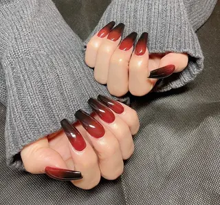 ネイル YOLO NAILのネイルデザイン