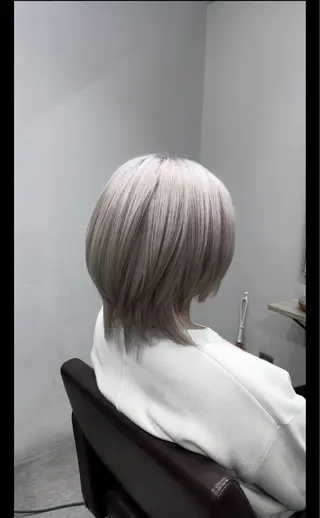 ショート ブリーチ/ハイトーン 🔥MOTOKI🔥のヘアスタイル