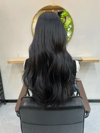 ロング カラー 高梨 菜々のヘアスタイル