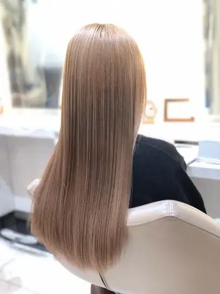 ロング パーマ 安井　昴 💫ブリーチ縮毛矯正のヘアスタイル