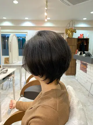 ショート 《TIARA》桜木町 SHIN亀井 真のヘアスタイル