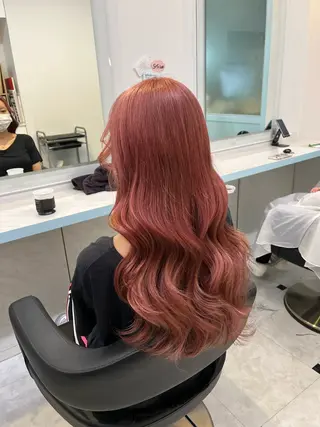 ロング カラー ブリーチカラー 🩵MIZUKIのヘアスタイル