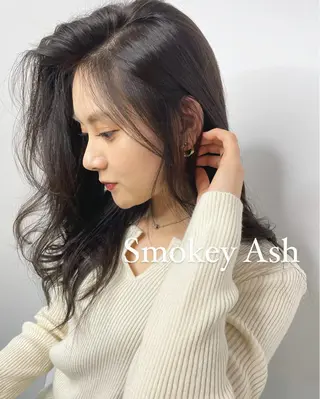 ロング カラー LANVERY所属・うる艶ヘア💐 艶ハイトーン💐彩夏のヘアスタイル