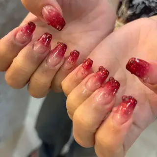 ネイル 栗田 ゆう子のネイルデザイン