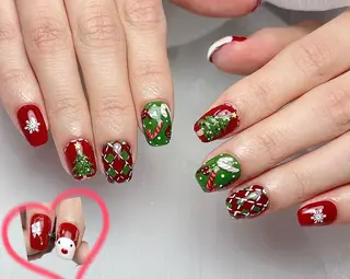 ネイル ネイルサロン Auraのネイルデザイン