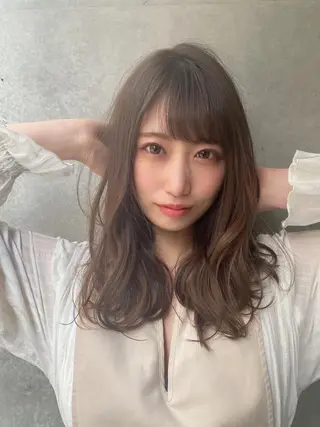 ミディアム カラー ボブ/縮毛矯正/ 高嶋 優のヘアスタイル