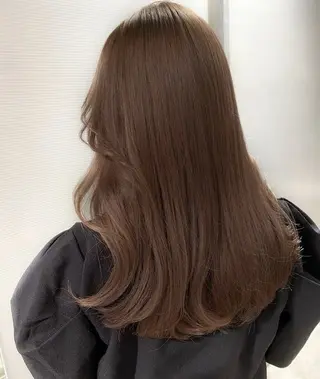 セミロング カラー パーマ 森山 陽菜のヘアスタイル