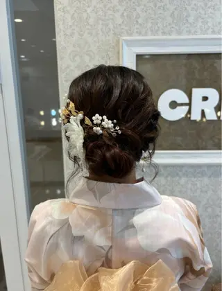 暖色カラー/ブリーチ なしカラー/艶カラーのヘアスタイル