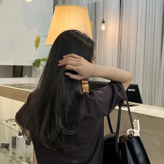 ロング カラー 清水愛果/オリーブ カラー/透明感カラーのヘアスタイル