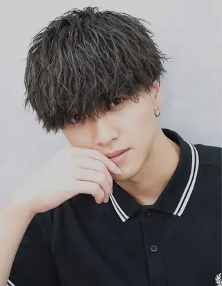 ミディアム CHROM TOKYO the  Barber 新宿店所属・⚡️メンズ専門⚡️ 畠山　敦匡のヘアスタイル