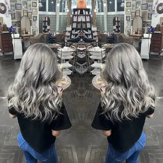 セミロング カラー レイヤー/ボブ/ ミニボブ/AOIのヘアスタイル