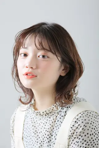 ミディアム 💚Forest Mirror💚のヘアスタイル