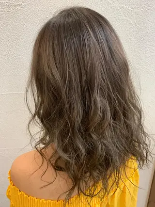 セミロング カラー newiGRANDE 🌈萩原聖也のヘアスタイル