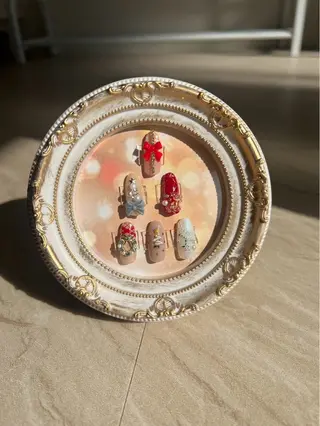 ネイル Loa salon所属・小南 奈々美のネイルデザイン